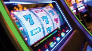 Koleksi game slot terpopuler di Lobby Game VIIP55 — tampilan provider ternama Pragmatic Play, PG Soft, dan Evolution Gaming